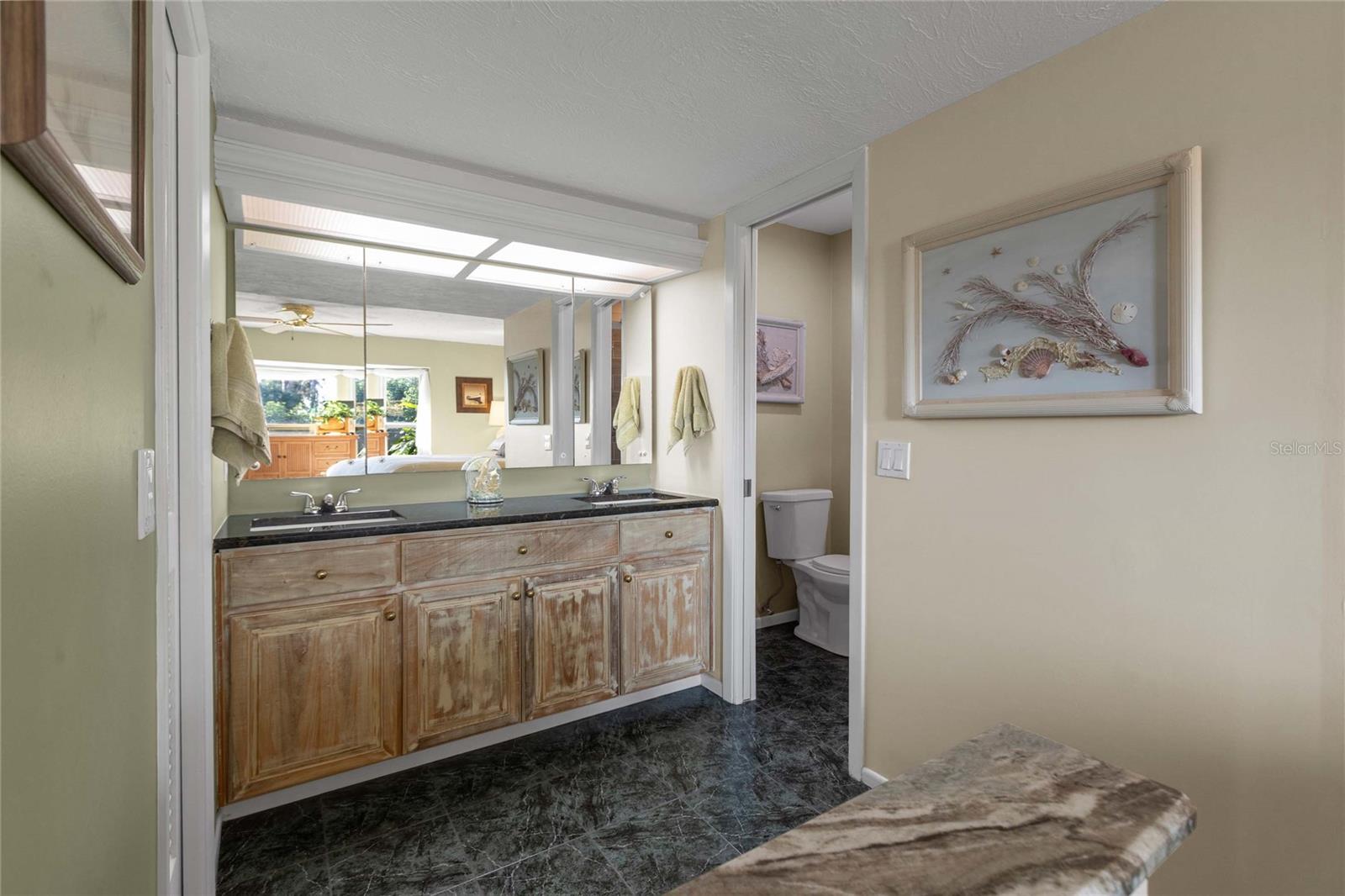 MAGNOLIA MANOR RIVER SEC - Residential