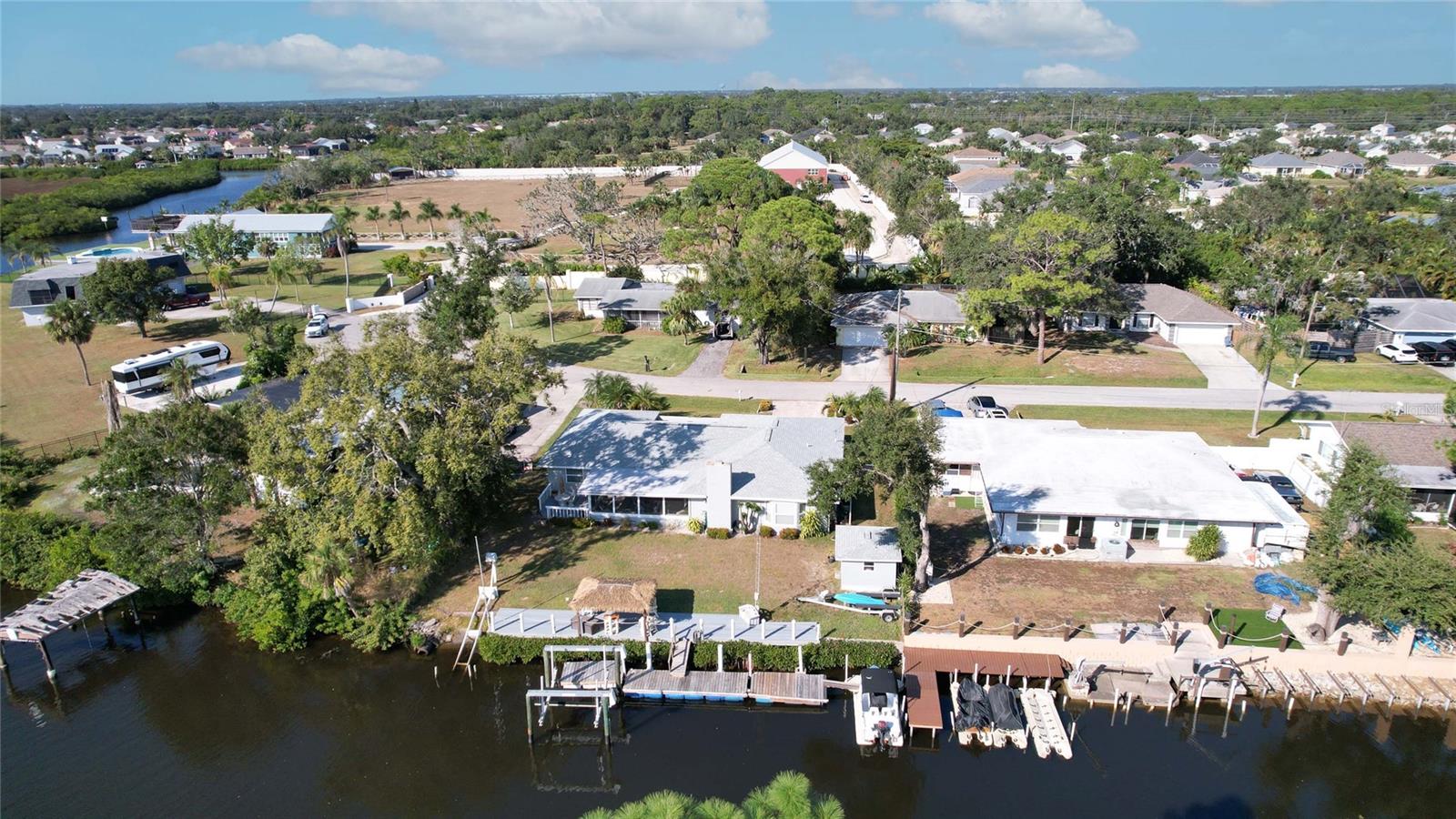 MAGNOLIA MANOR RIVER SEC - Residential