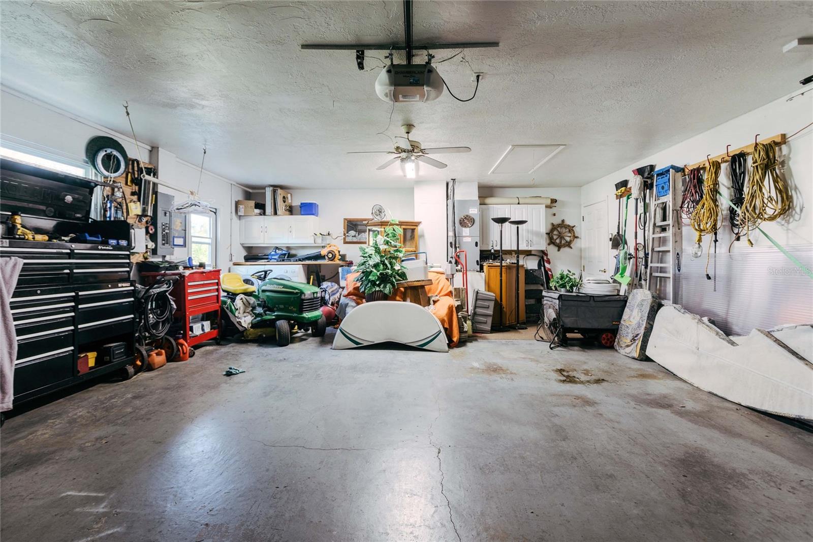 MAGNOLIA MANOR RIVER SEC - Residential