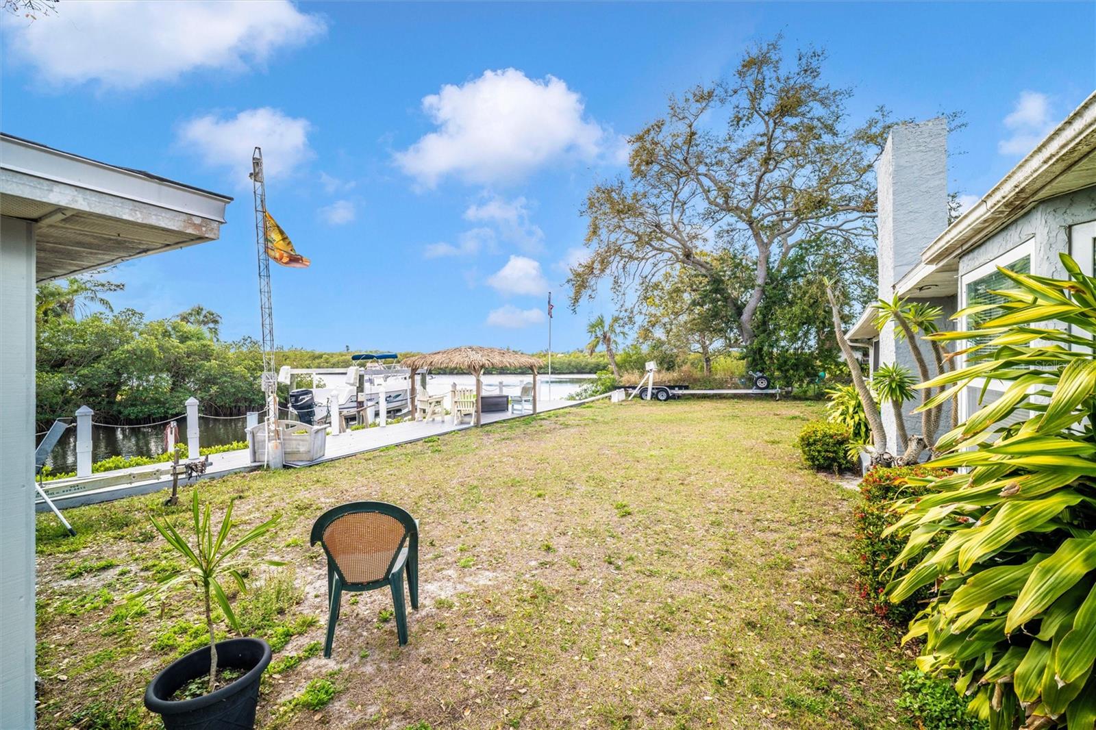 MAGNOLIA MANOR RIVER SEC - Residential