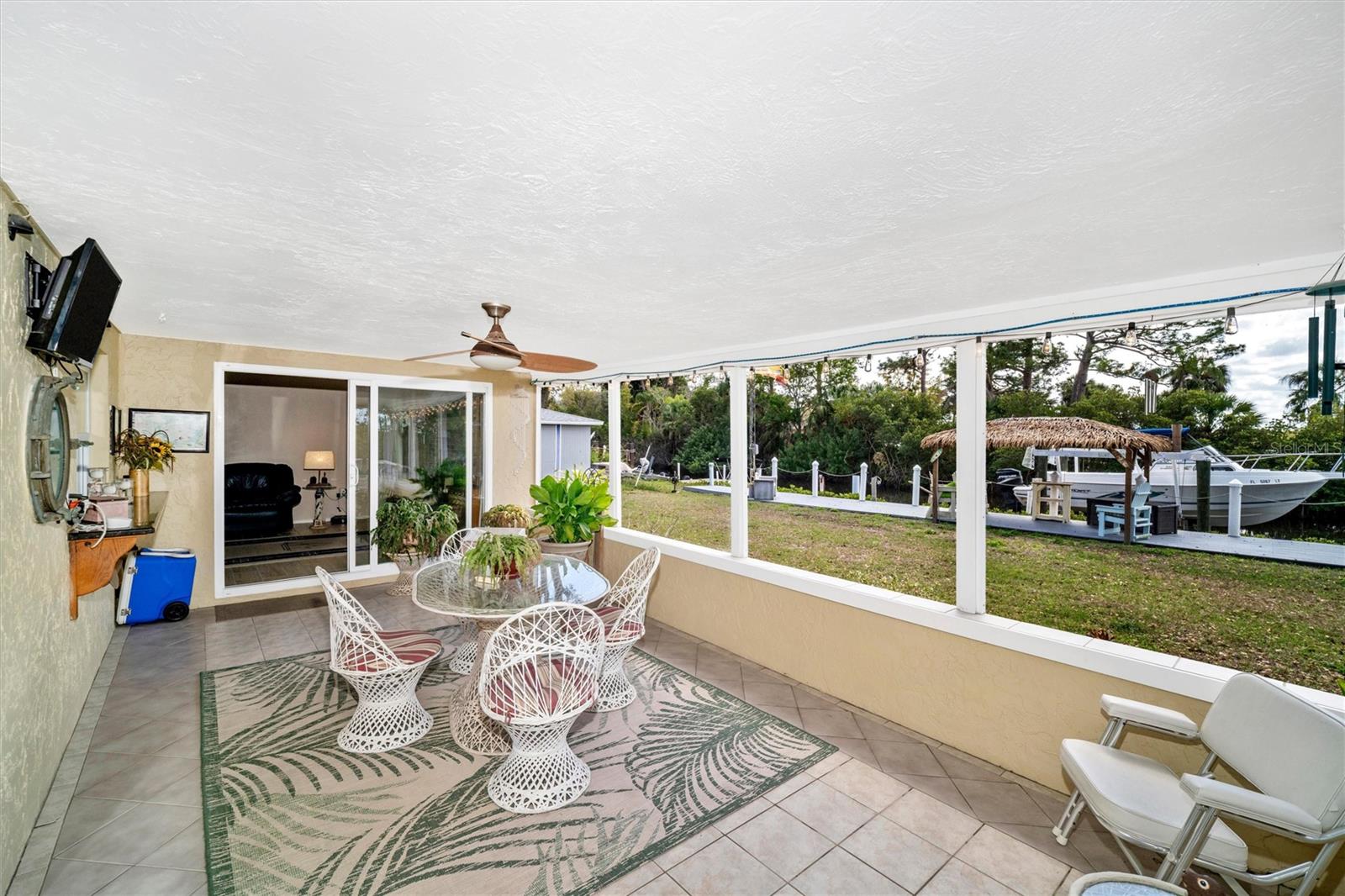 MAGNOLIA MANOR RIVER SEC - Residential