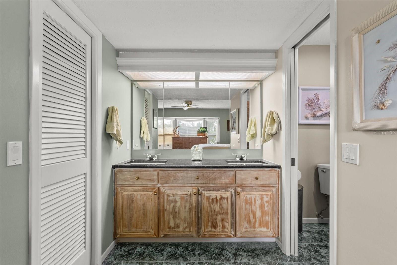 MAGNOLIA MANOR RIVER SEC - Residential