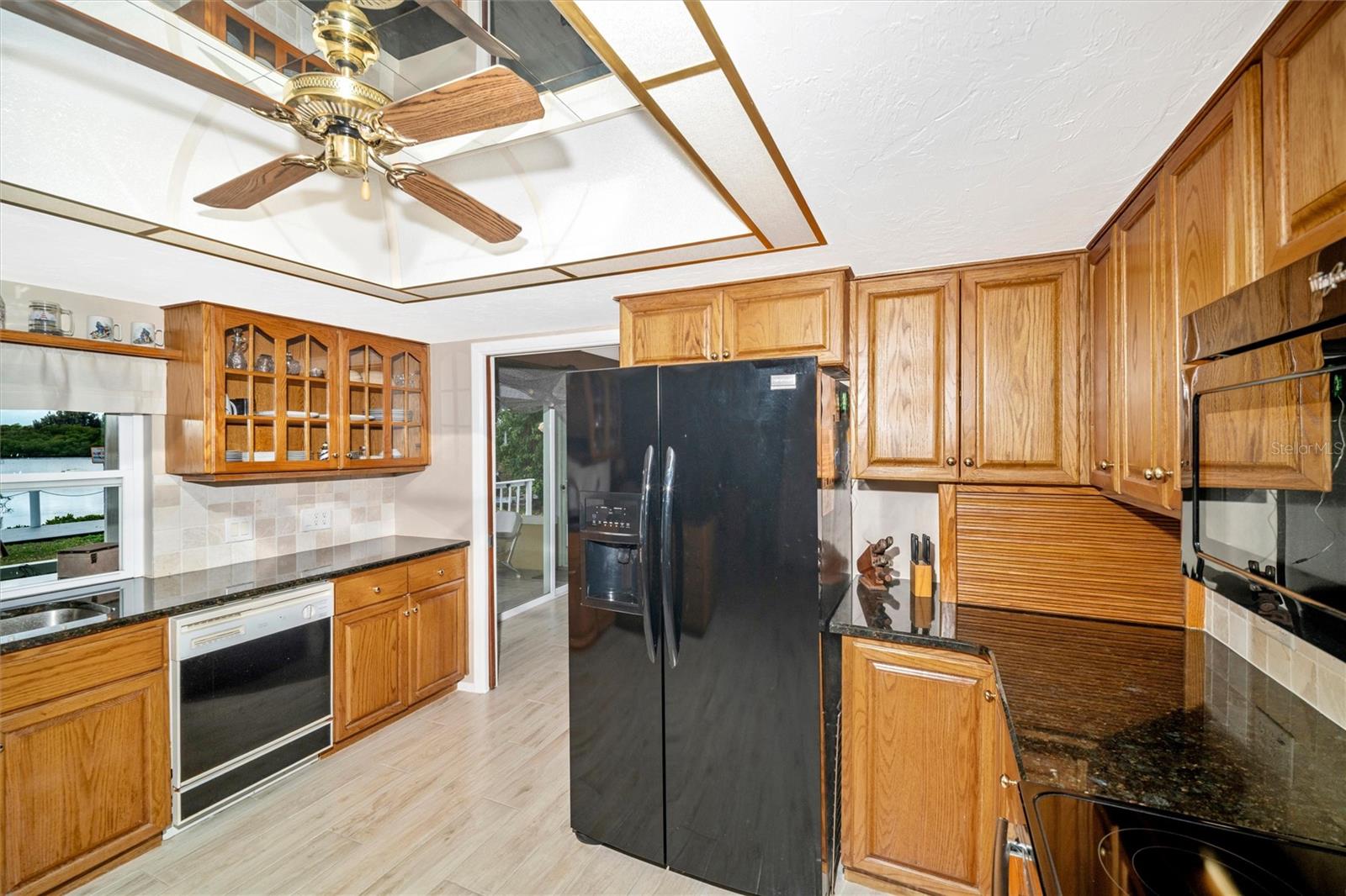 MAGNOLIA MANOR RIVER SEC - Residential