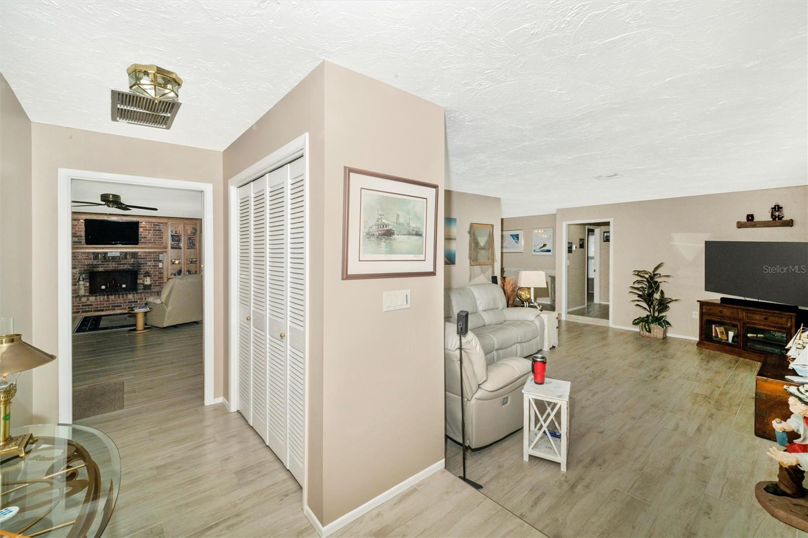 MAGNOLIA MANOR RIVER SEC - Residential