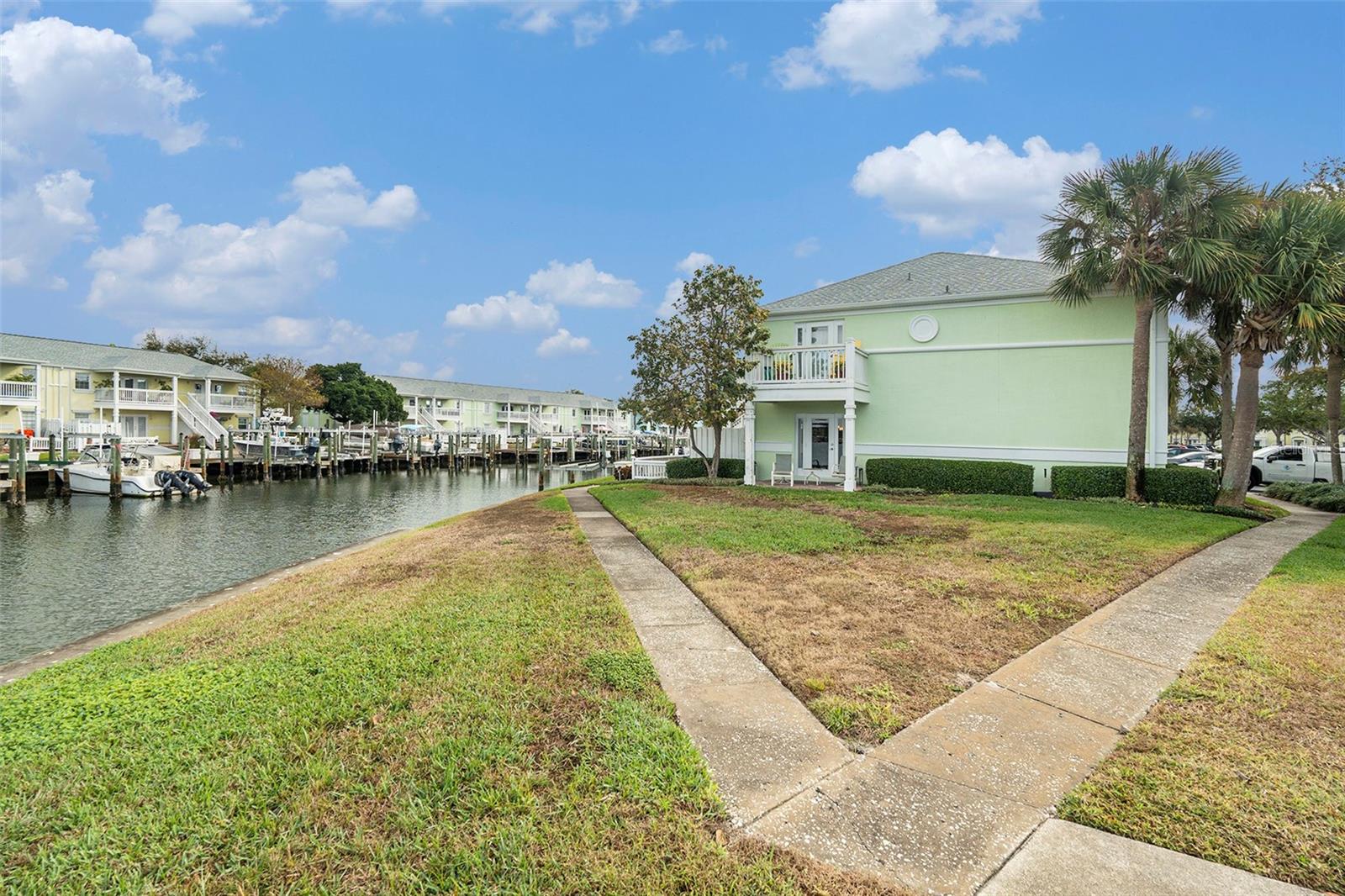 WATERSIDE AT COQUINA KEY SOUTH - Residential