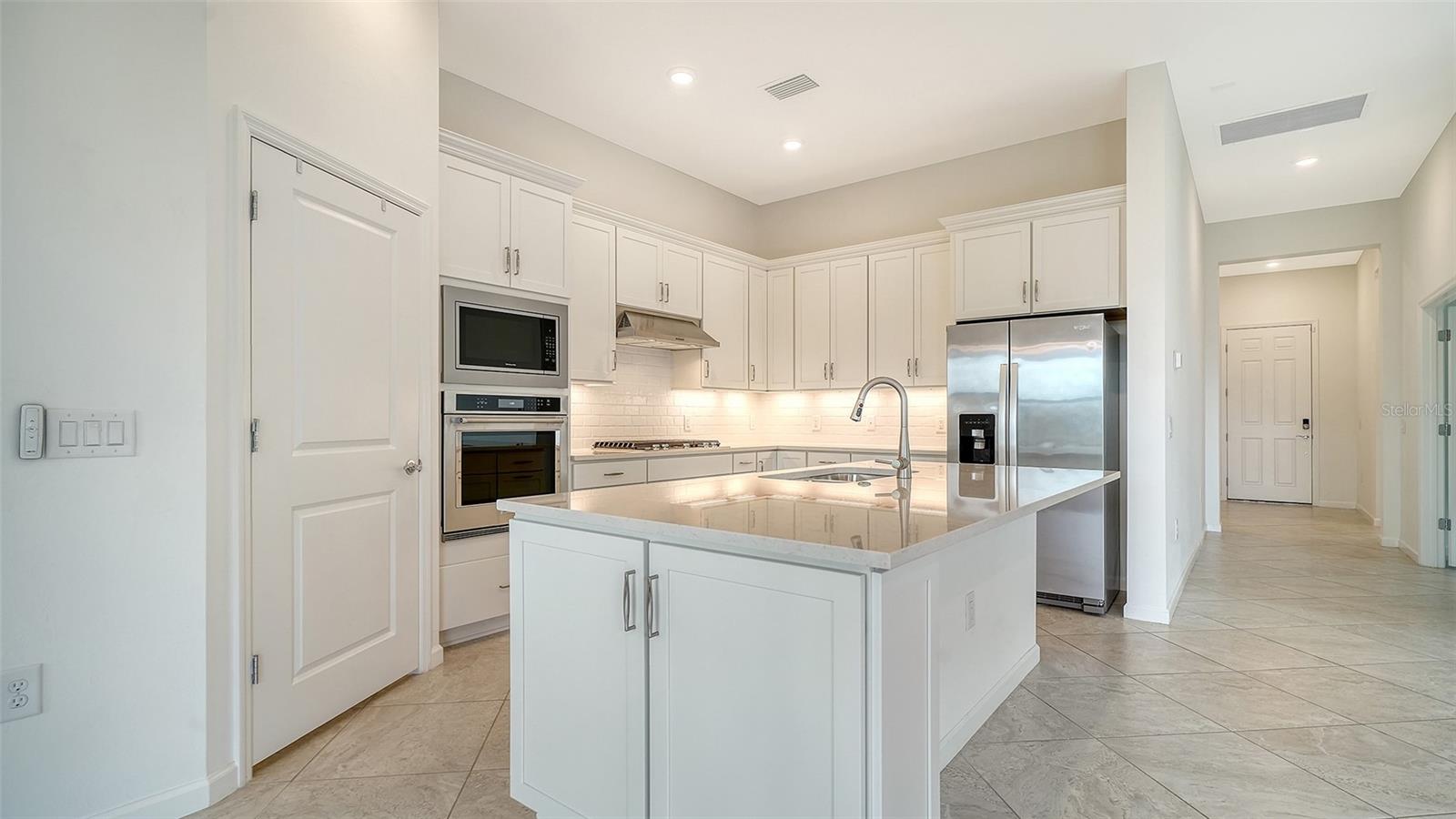 TALON PRESERVE ON PALMER RANCH - Residential