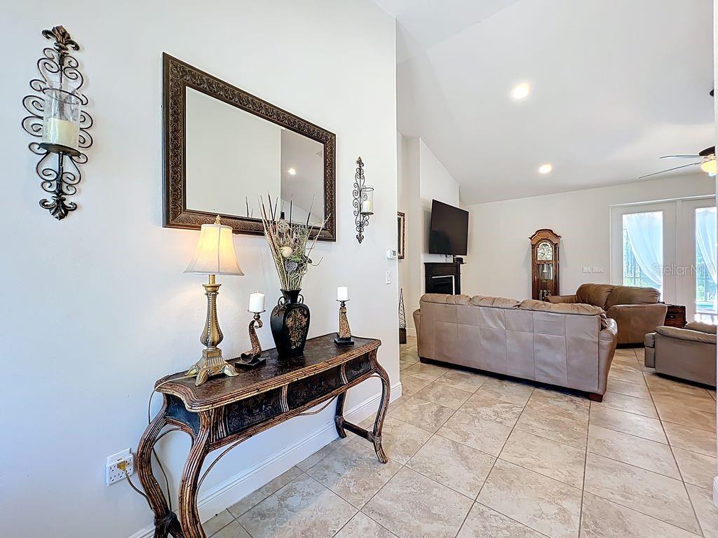 11200 BUCKHILL LANE