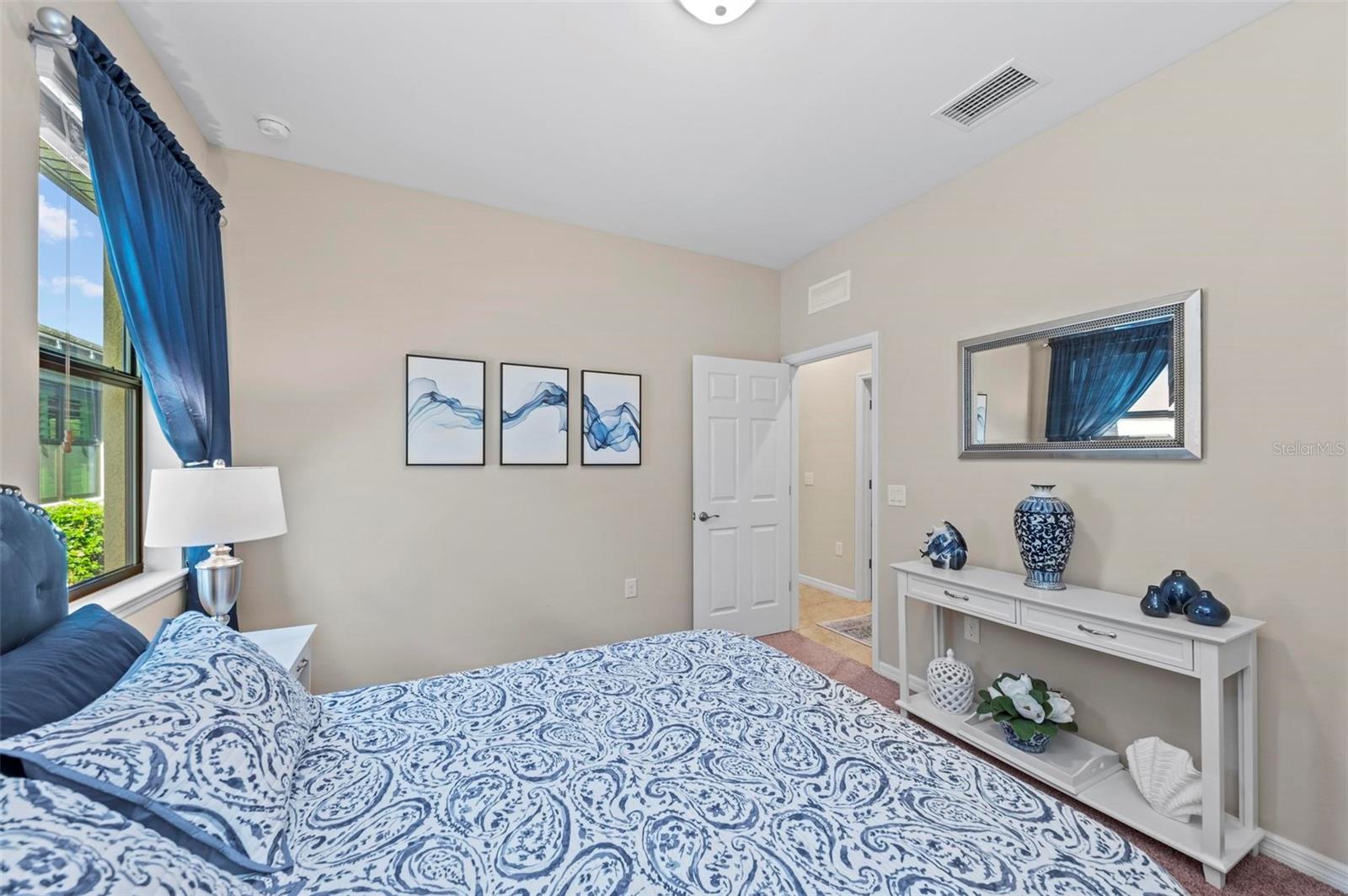 PRESERVE/WEST VLGS PH 1 - Residential Lease