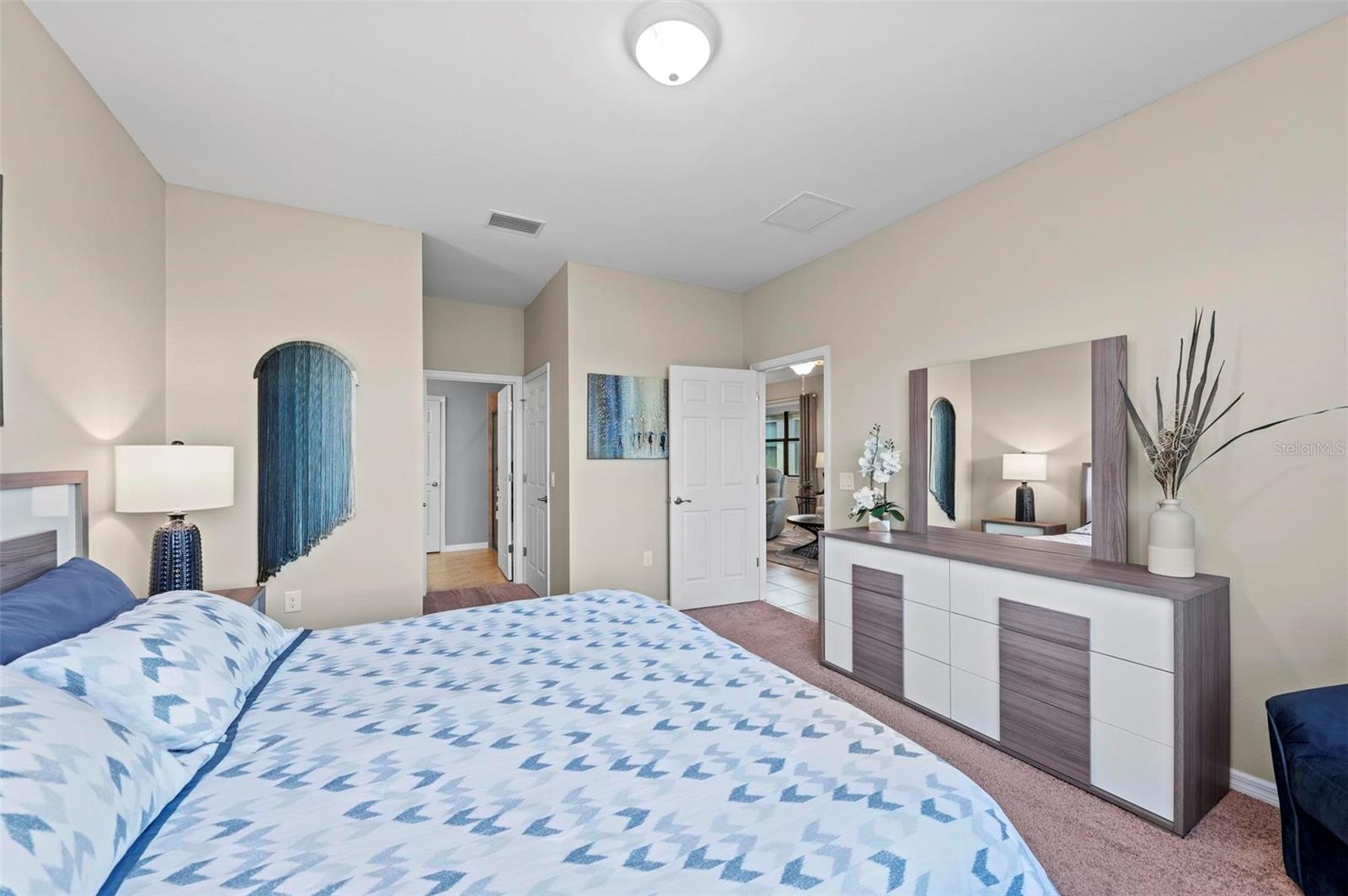 PRESERVE/WEST VLGS PH 1 - Residential Lease