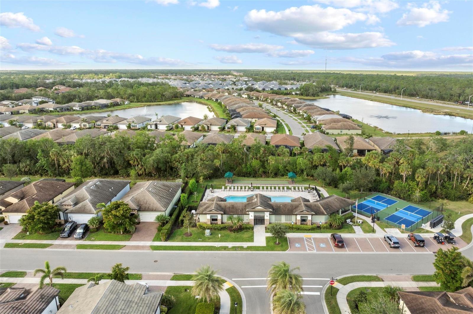 PRESERVE/WEST VLGS PH 1 - Residential Lease