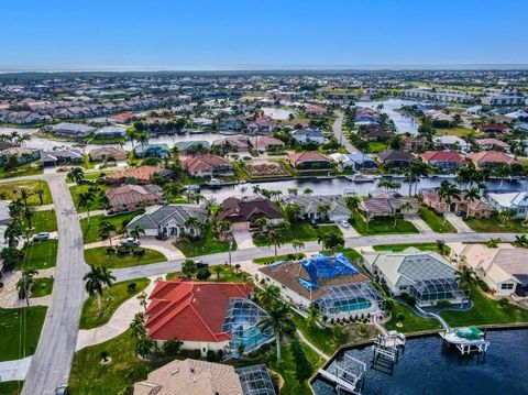 A home in PUNTA GORDA