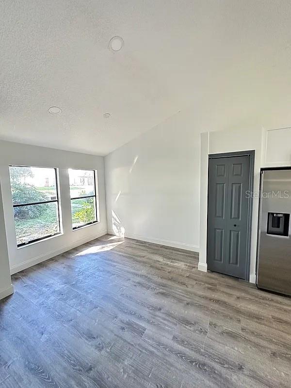 9439 LAKE LOTTA CIRCLE