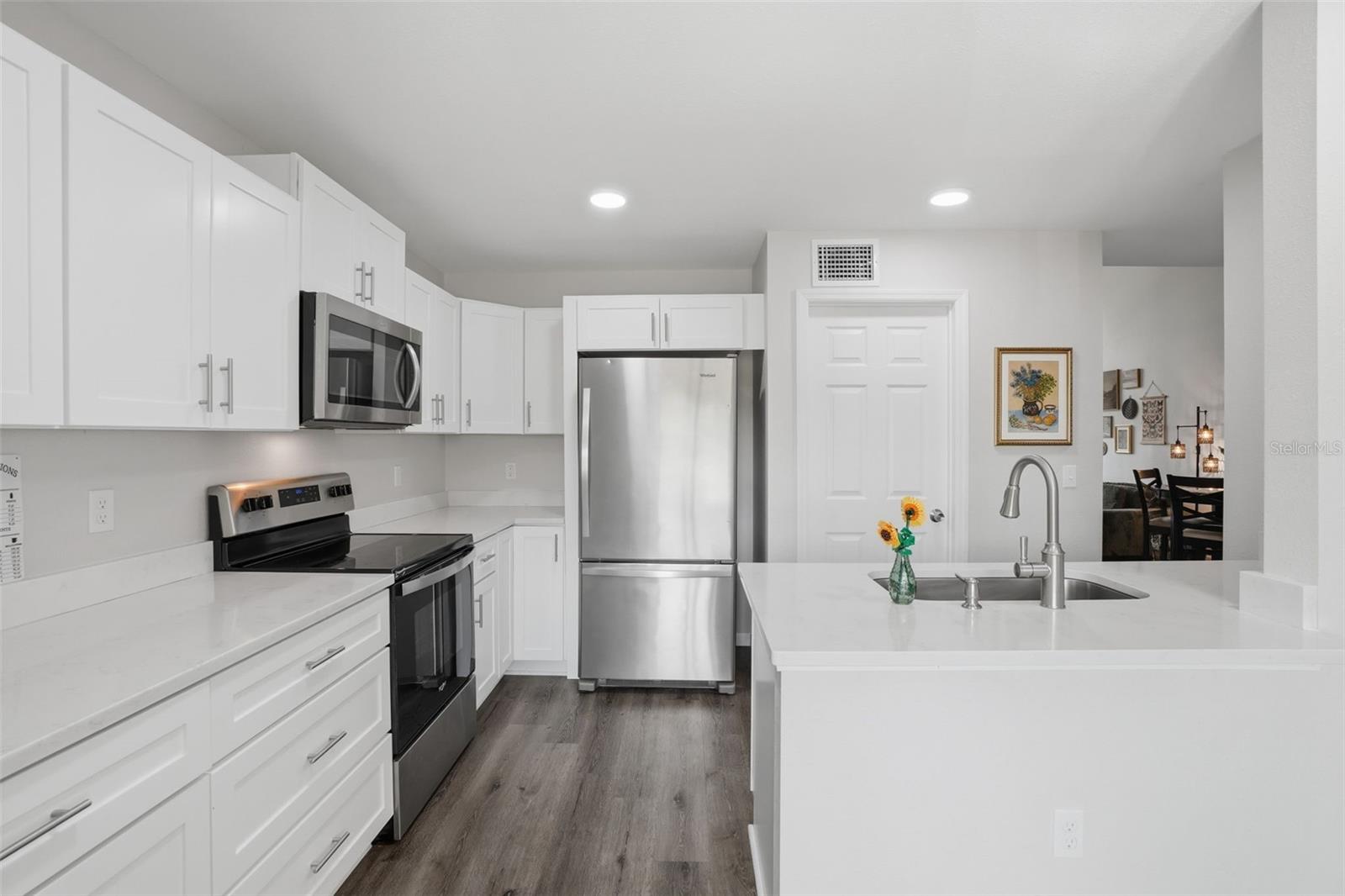 COLONIAL LANDINGS PH 05 - Residential