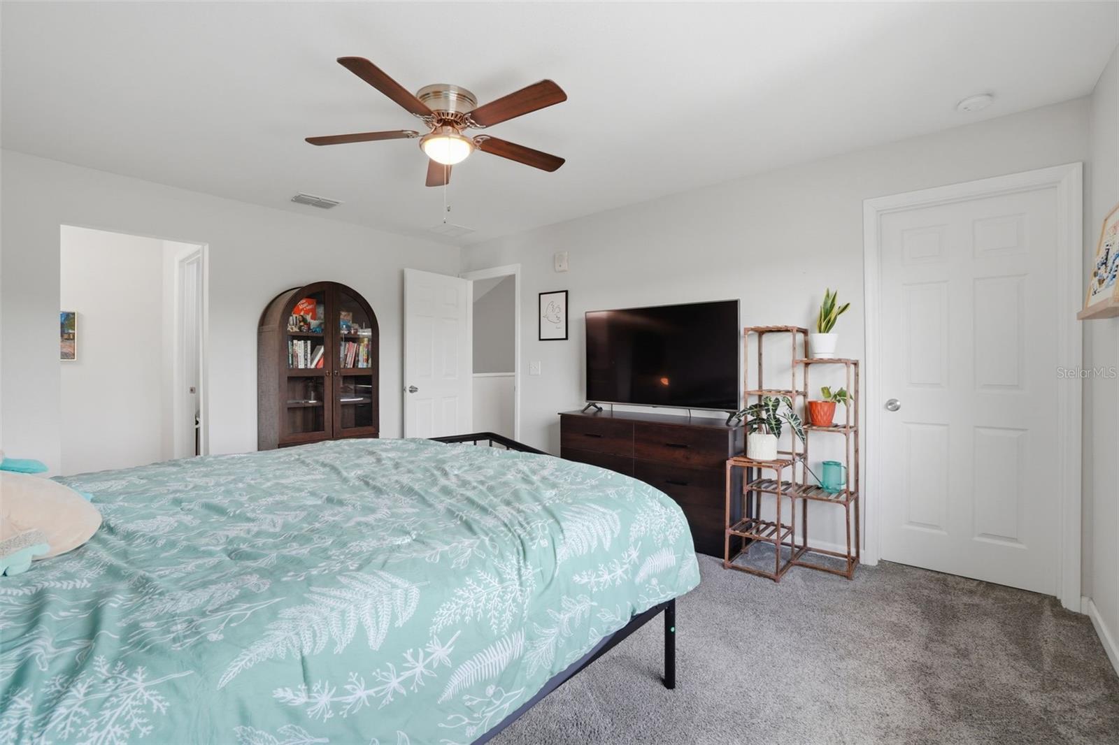 COLONIAL LANDINGS PH 05 - Residential