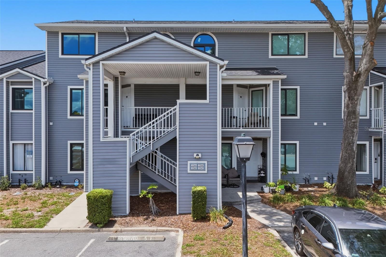 COLONIAL LANDINGS PH 05 - Residential