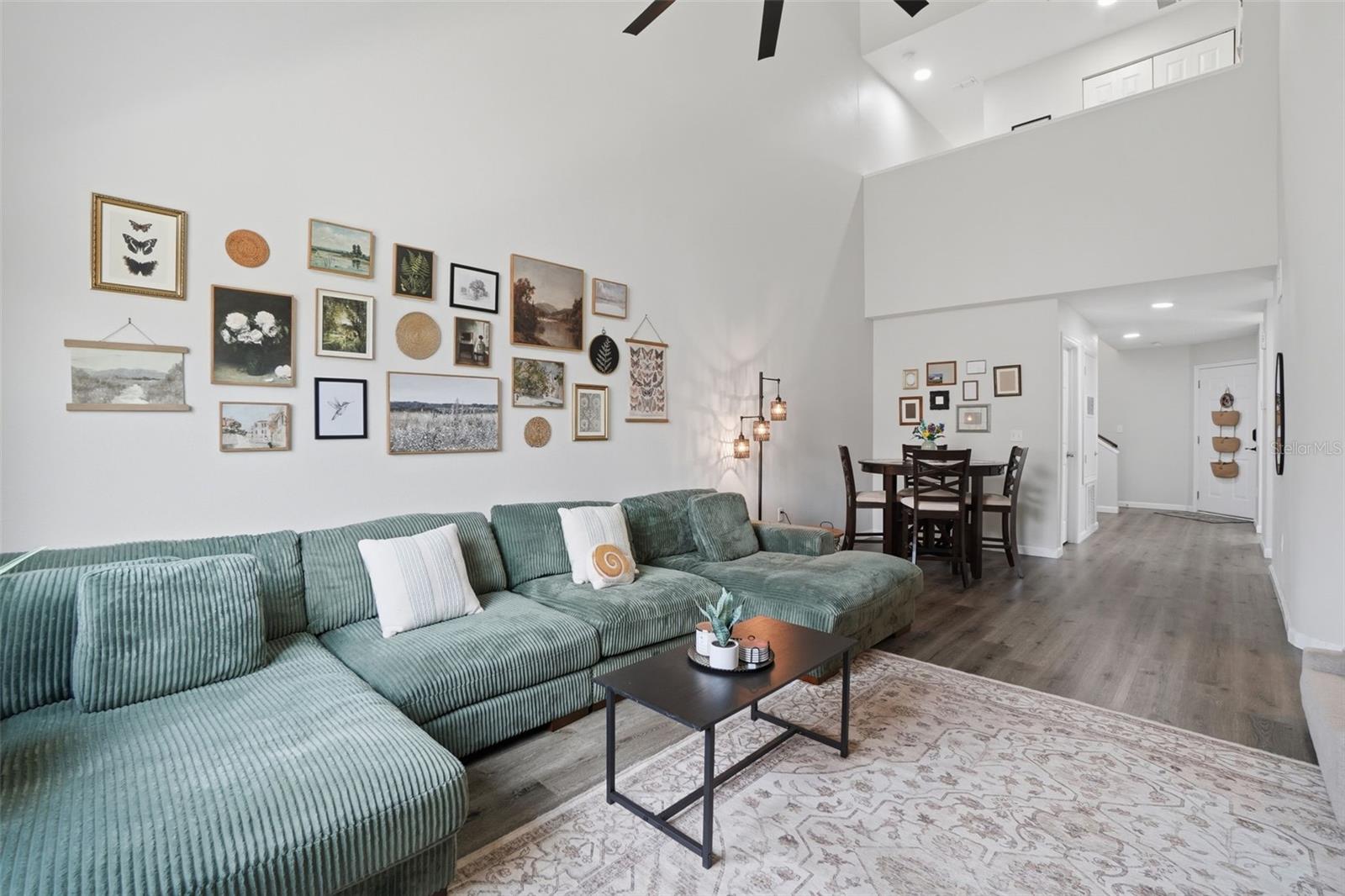 COLONIAL LANDINGS PH 05 - Residential