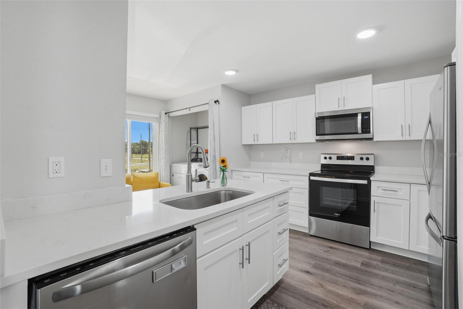 COLONIAL LANDINGS PH 05 - Residential