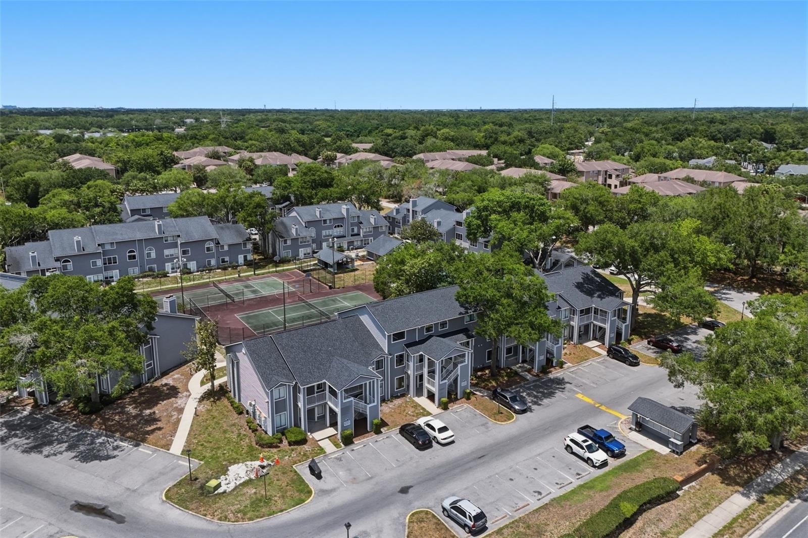 COLONIAL LANDINGS PH 05 - Residential