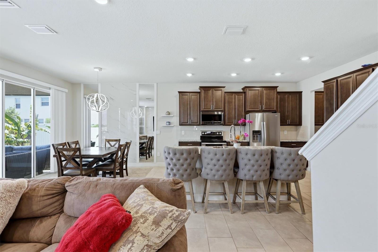 PROMENADE ESTATES PH II - Residential