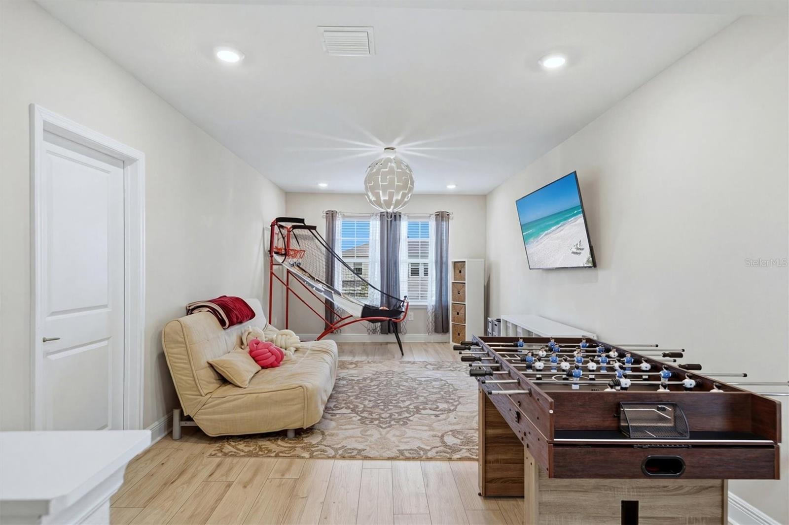 PROMENADE ESTATES PH II - Residential