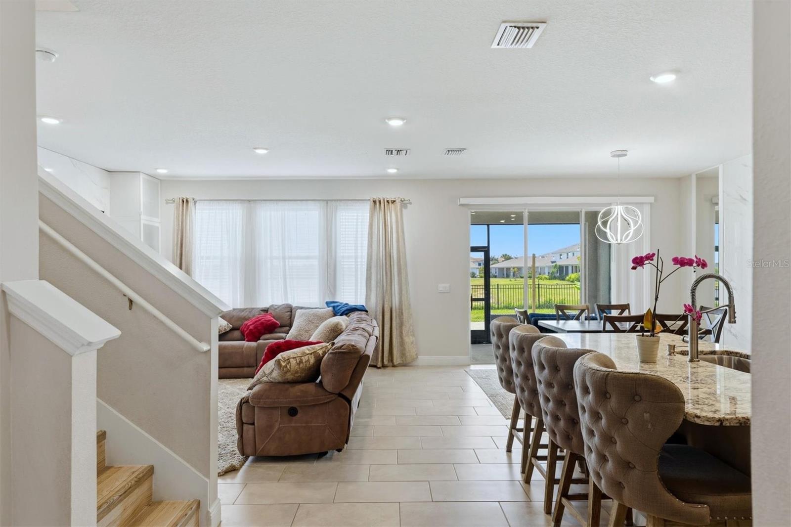 PROMENADE ESTATES PH II - Residential