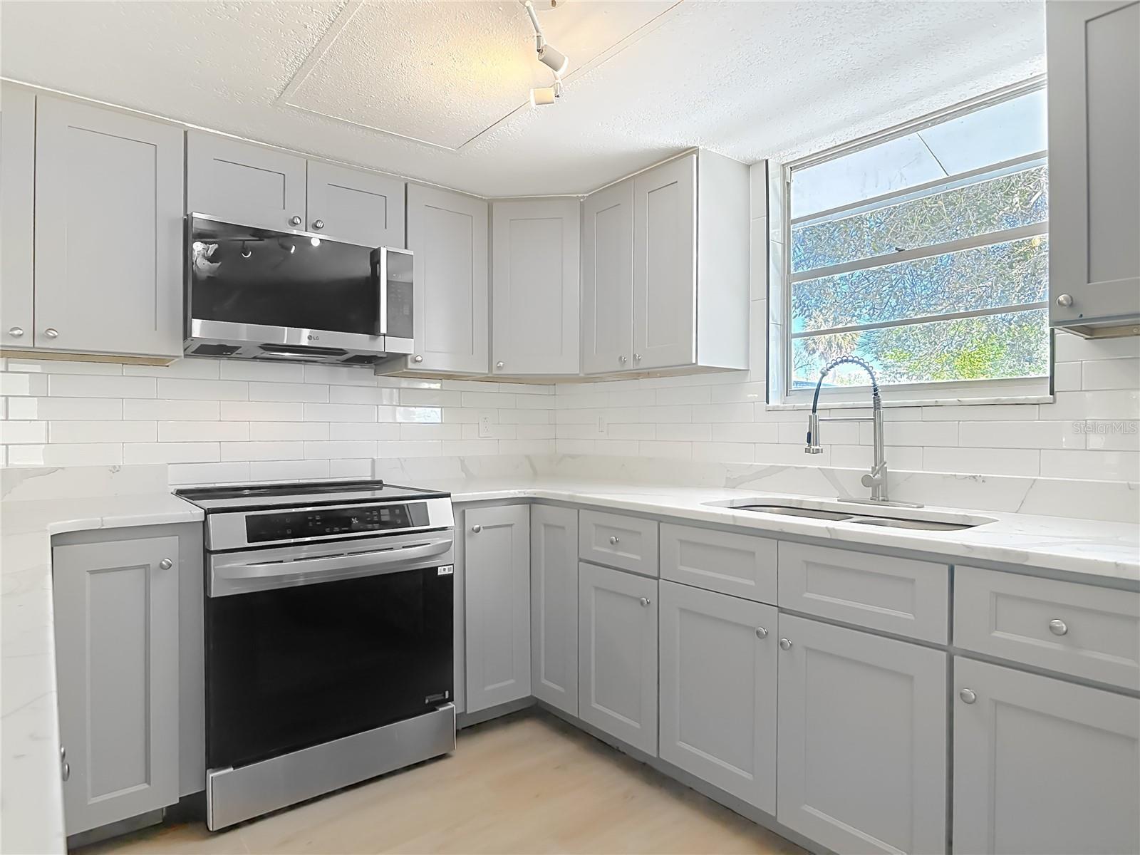 GREENBRIAR ESTATES 3RD ADD - Residential