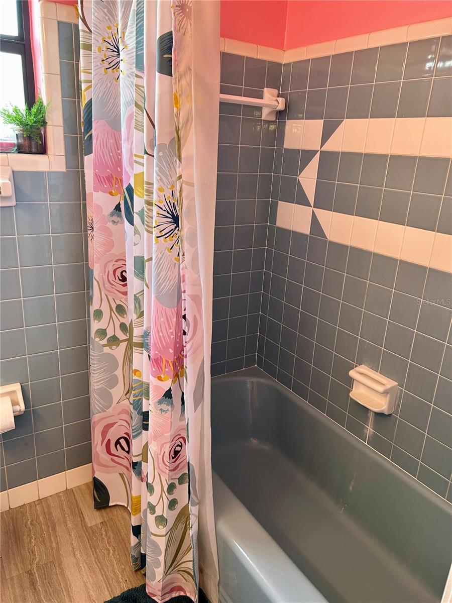 BURKE ACRES SUB - Residential