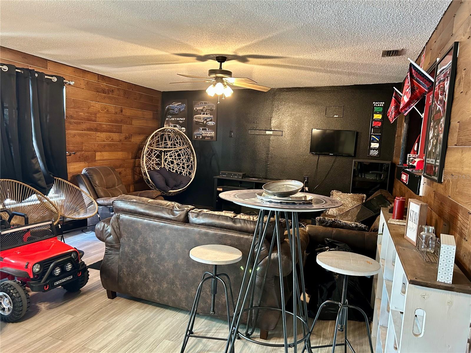 BURKE ACRES SUB - Residential