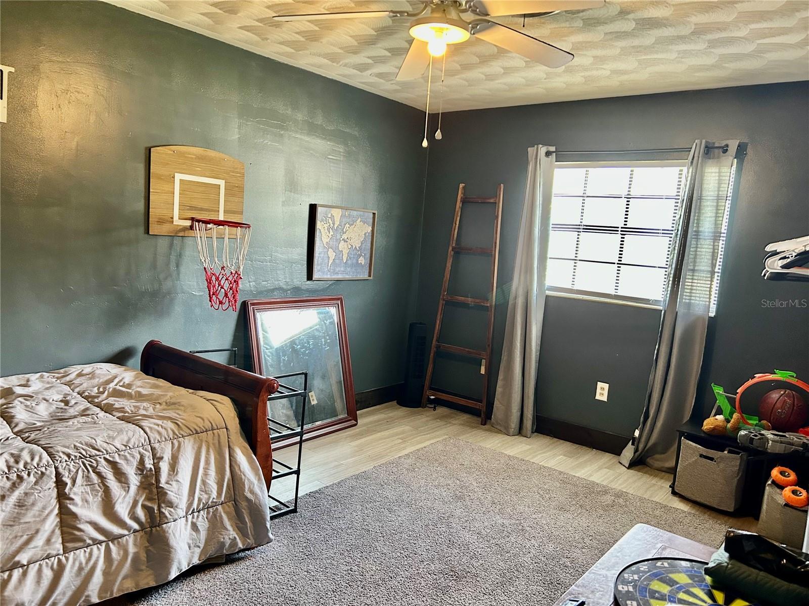 BURKE ACRES SUB - Residential