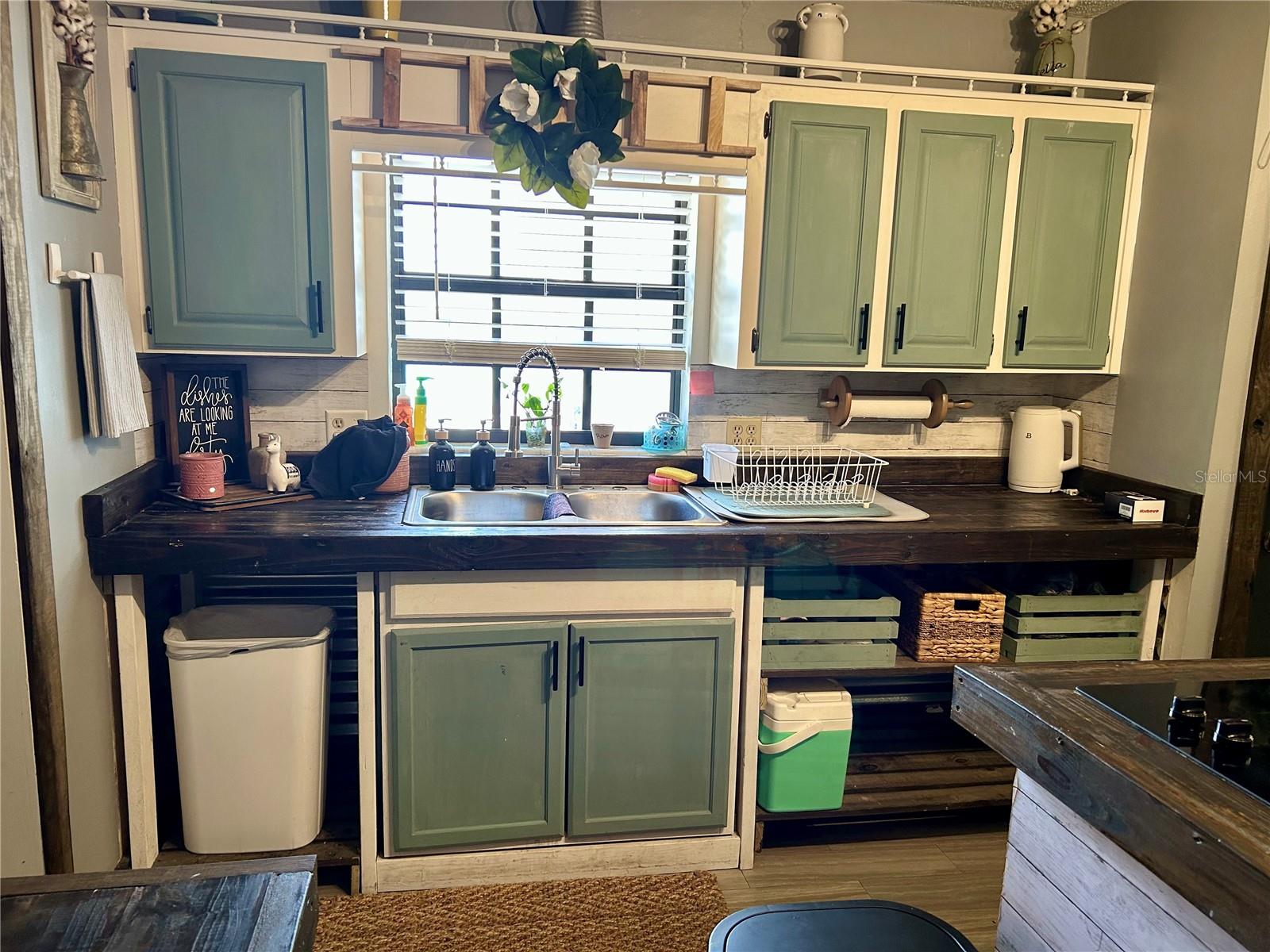 BURKE ACRES SUB - Residential