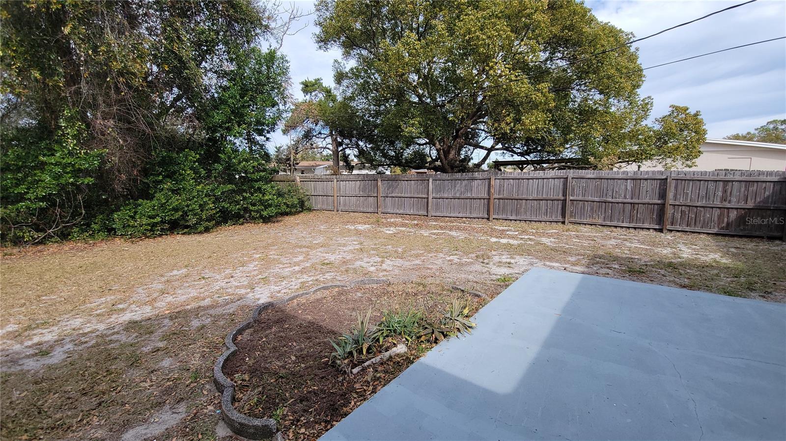 DELTONA LAKES UN 28 - Residential