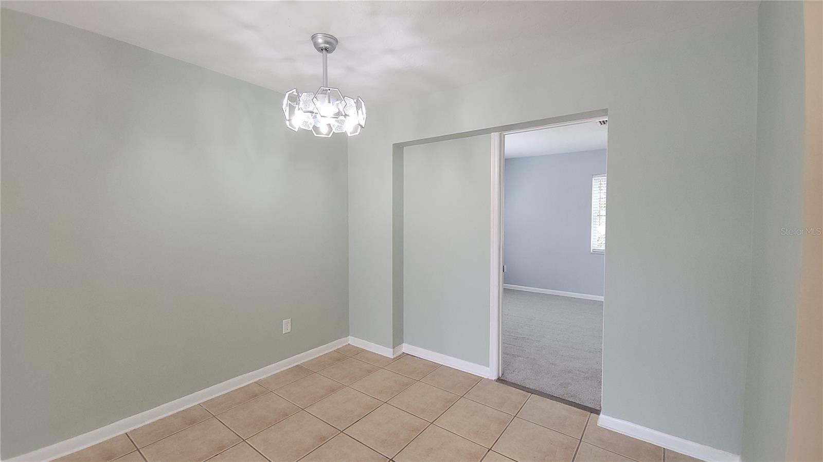 DELTONA LAKES UN 28 - Residential