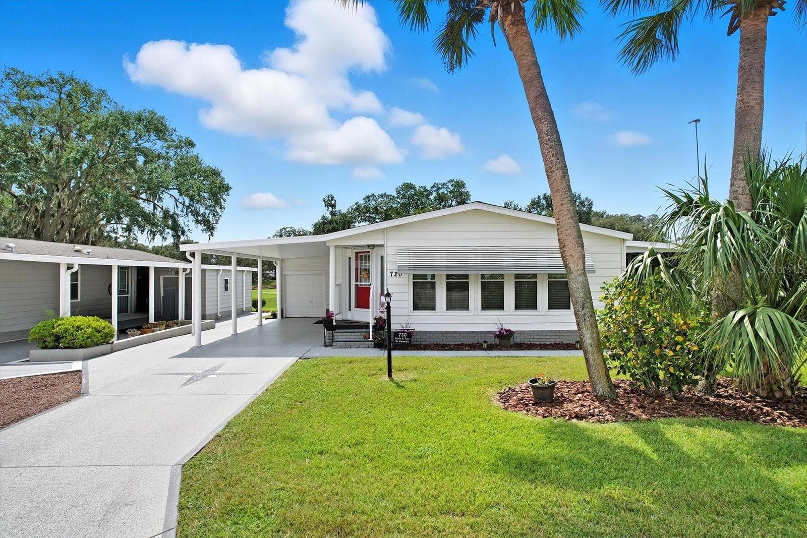 LADY LAKE ORANGE BLOSSOM GARDENS UNIT 08 - Residential