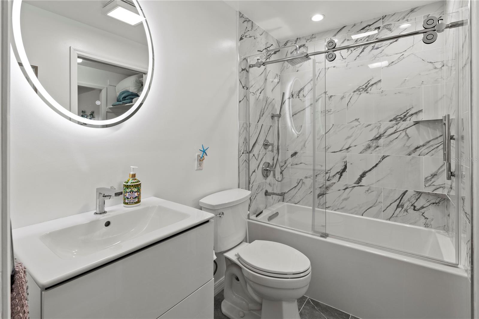 WHITNEY BEACH III - Residential