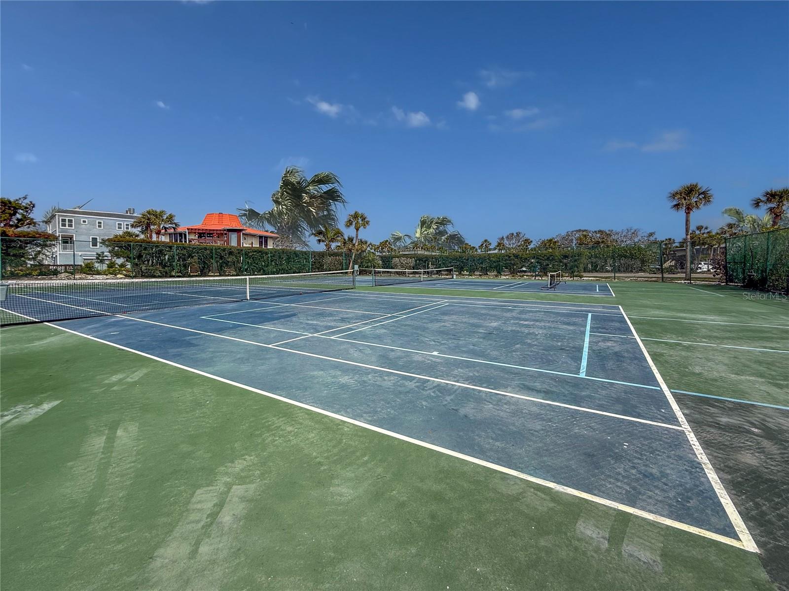 WHITNEY BEACH III - Residential