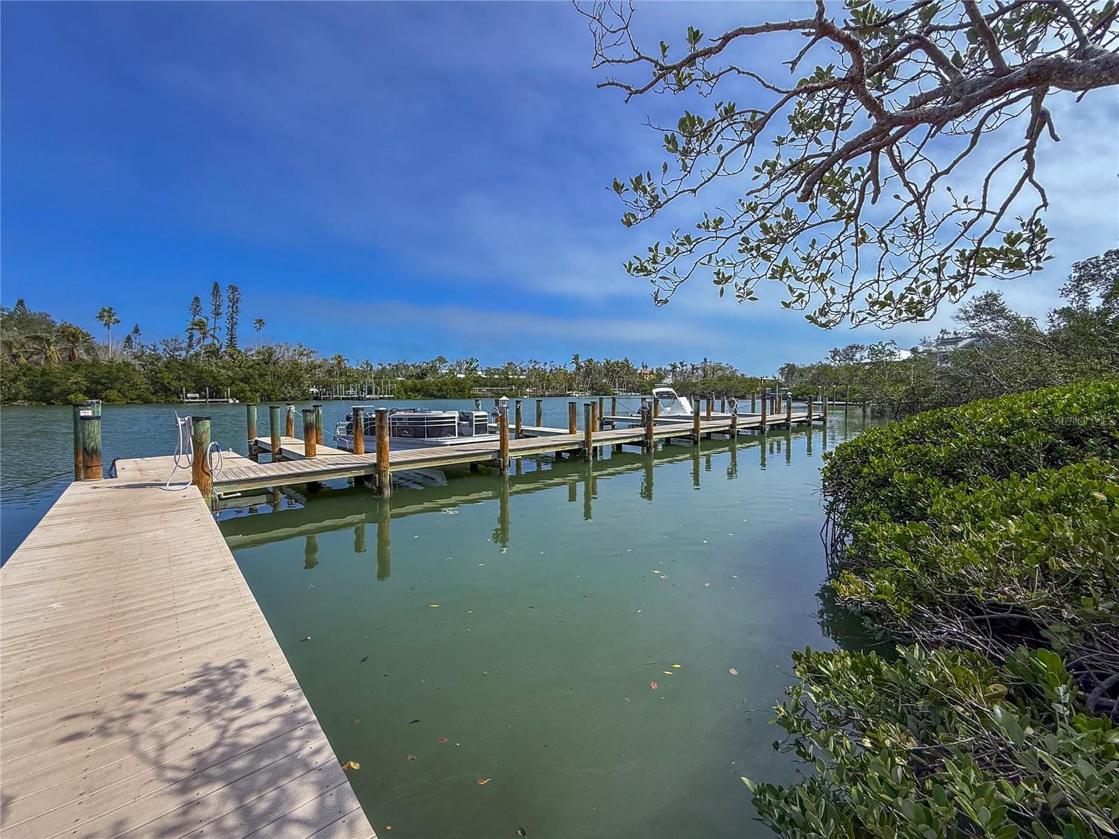 WHITNEY BEACH III - Residential