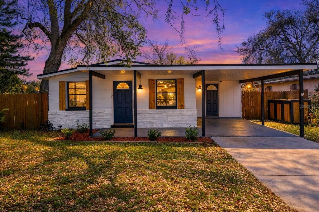 Photo of 3007 Chipco Street, Tampa, FL 33605 (MLS # TB8484766)