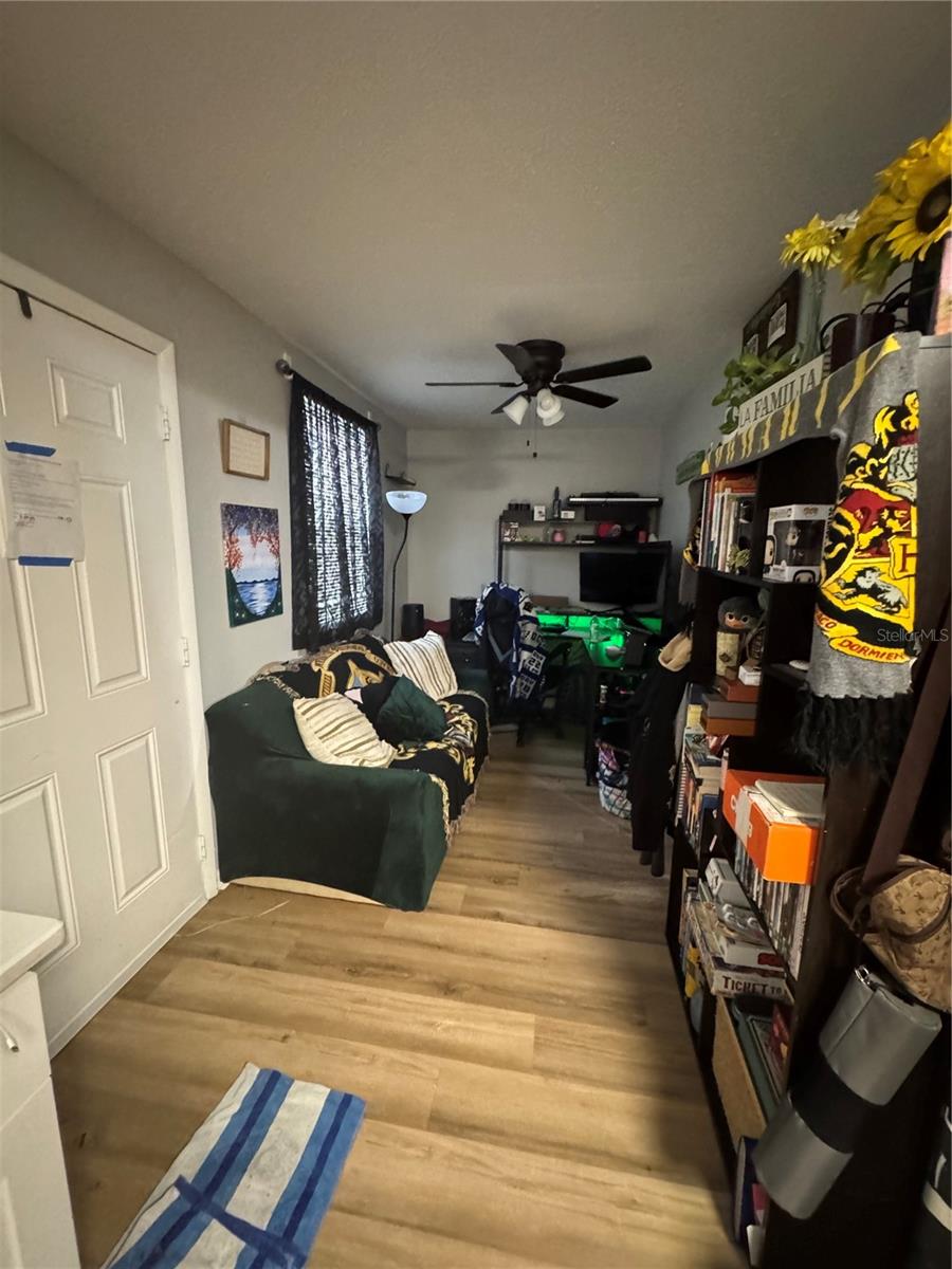 EAST TAMPA BLOCKS 1 TO 40 - Residential Income