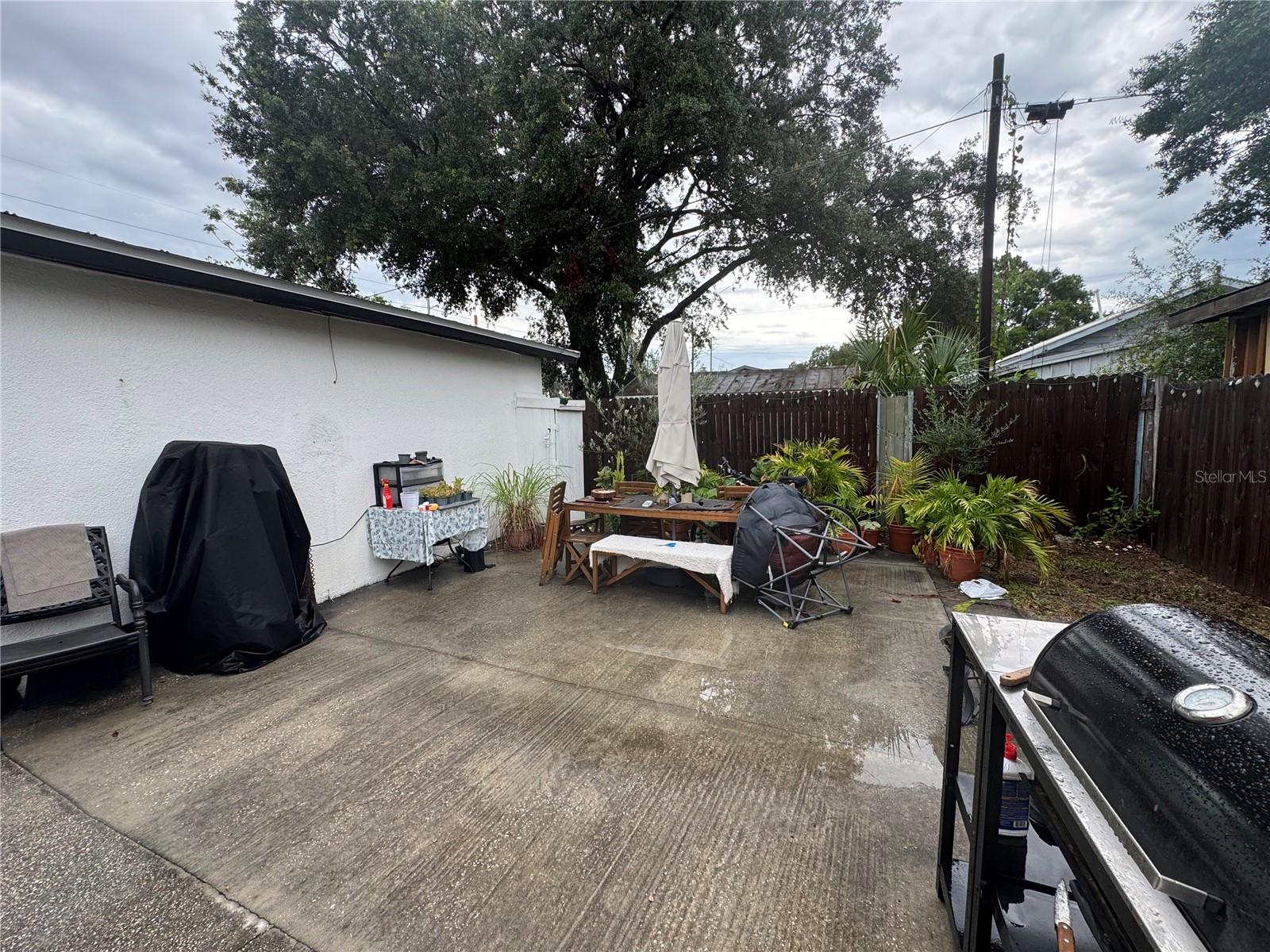 EAST TAMPA BLOCKS 1 TO 40 - Residential Income