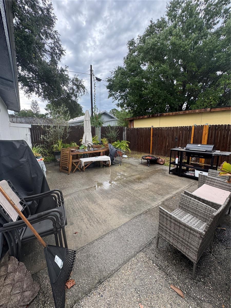 EAST TAMPA BLOCKS 1 TO 40 - Residential Income