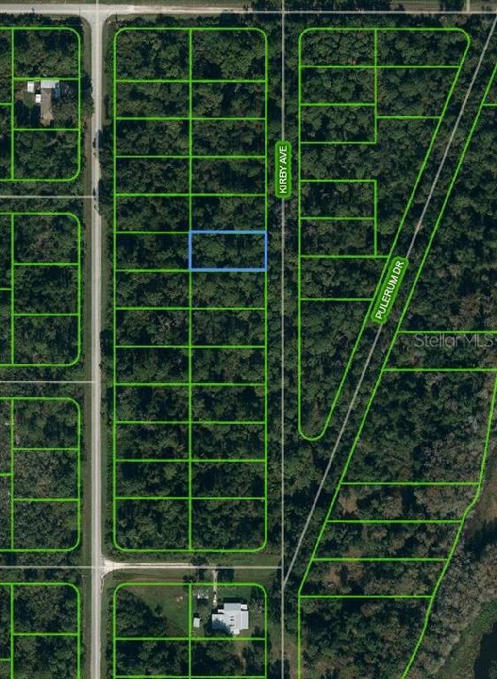 Photo of 930 Kirby Avenue, Lake Placid, FL 33852 (MLS # OM624819)