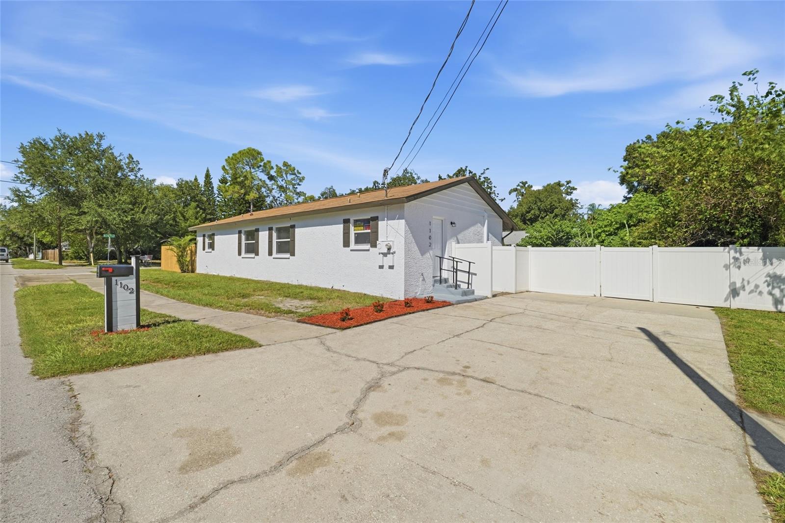1102 E SITKA STREET