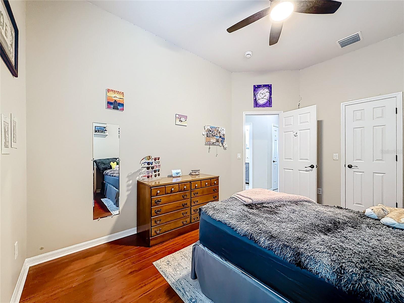 NORTHFIELD - Residential