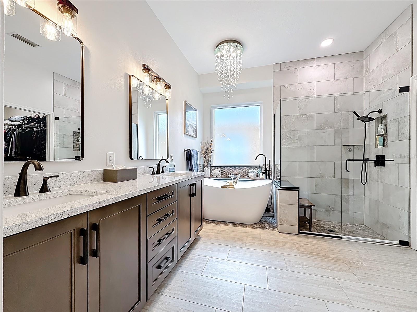 NORTHFIELD - Residential