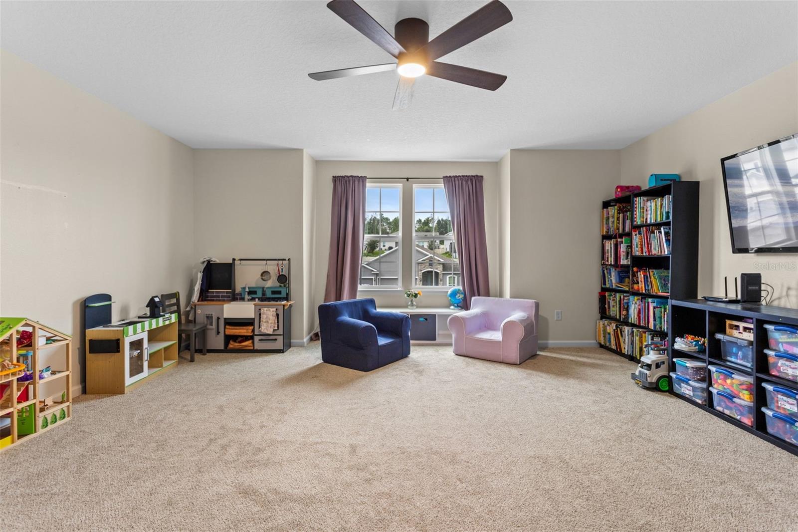ARDMORE RESERVE PH V - Residential