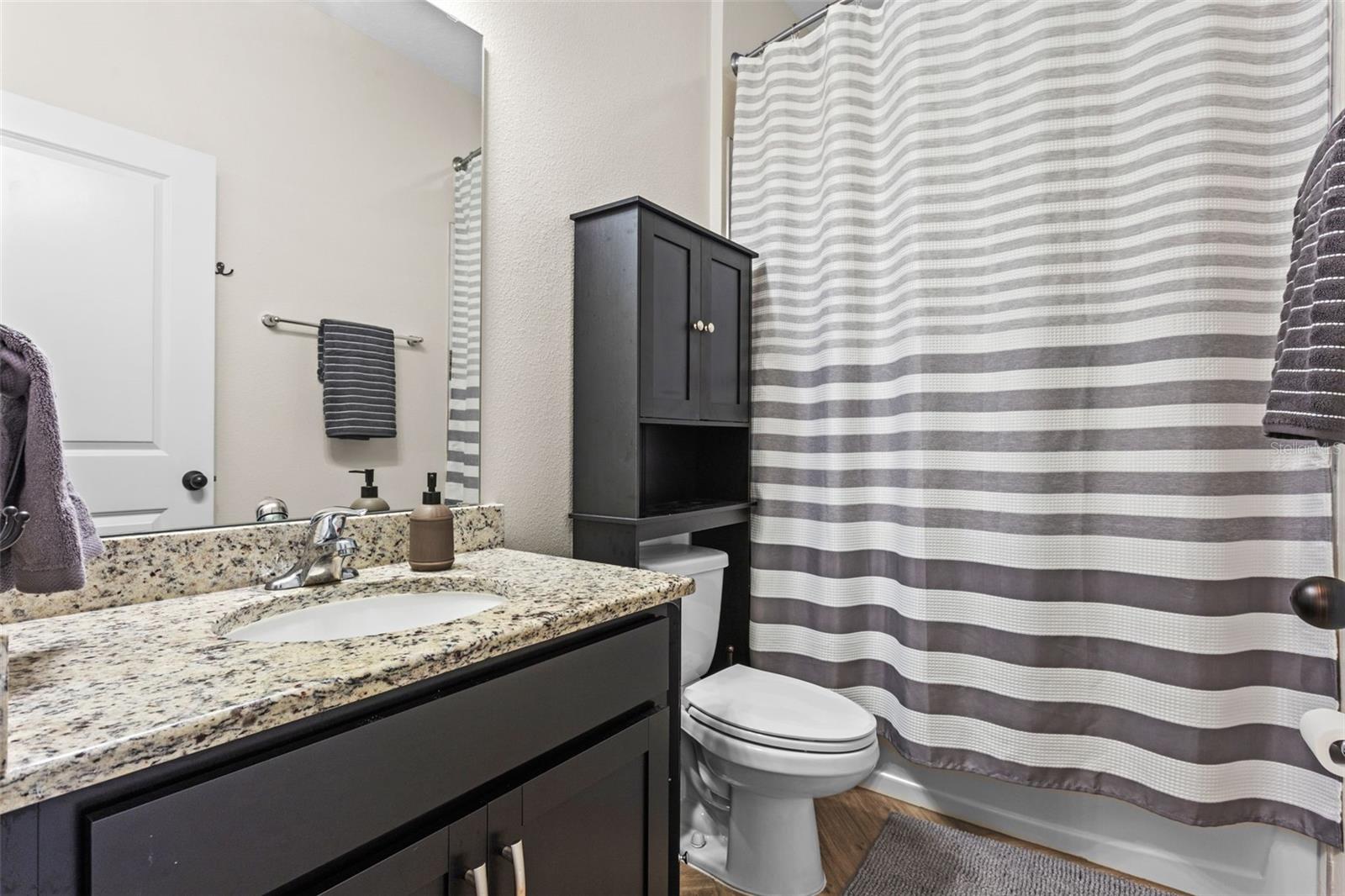 ARDMORE RESERVE PH V - Residential