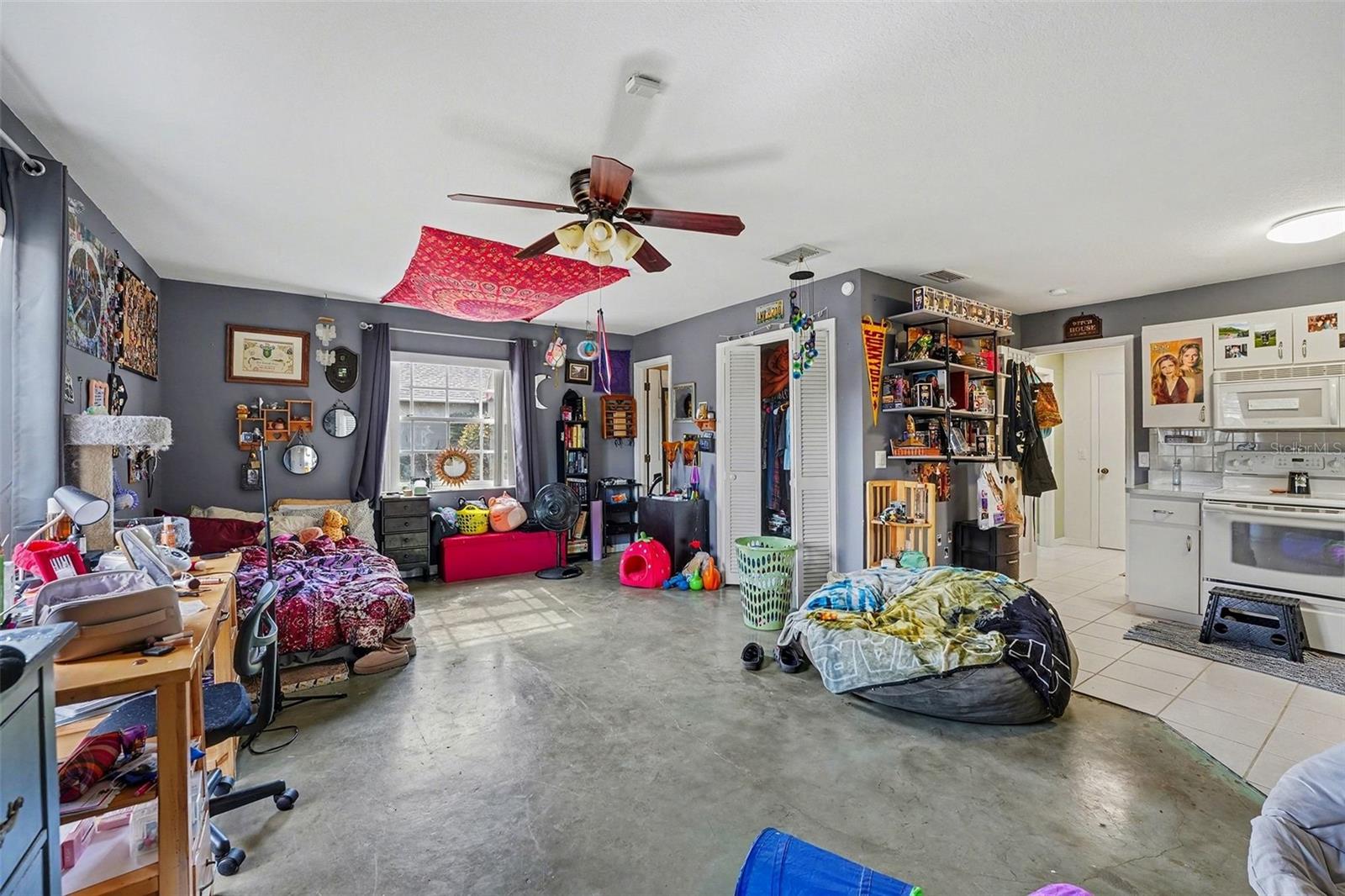 IMPERIALAKES PH 02 - Residential