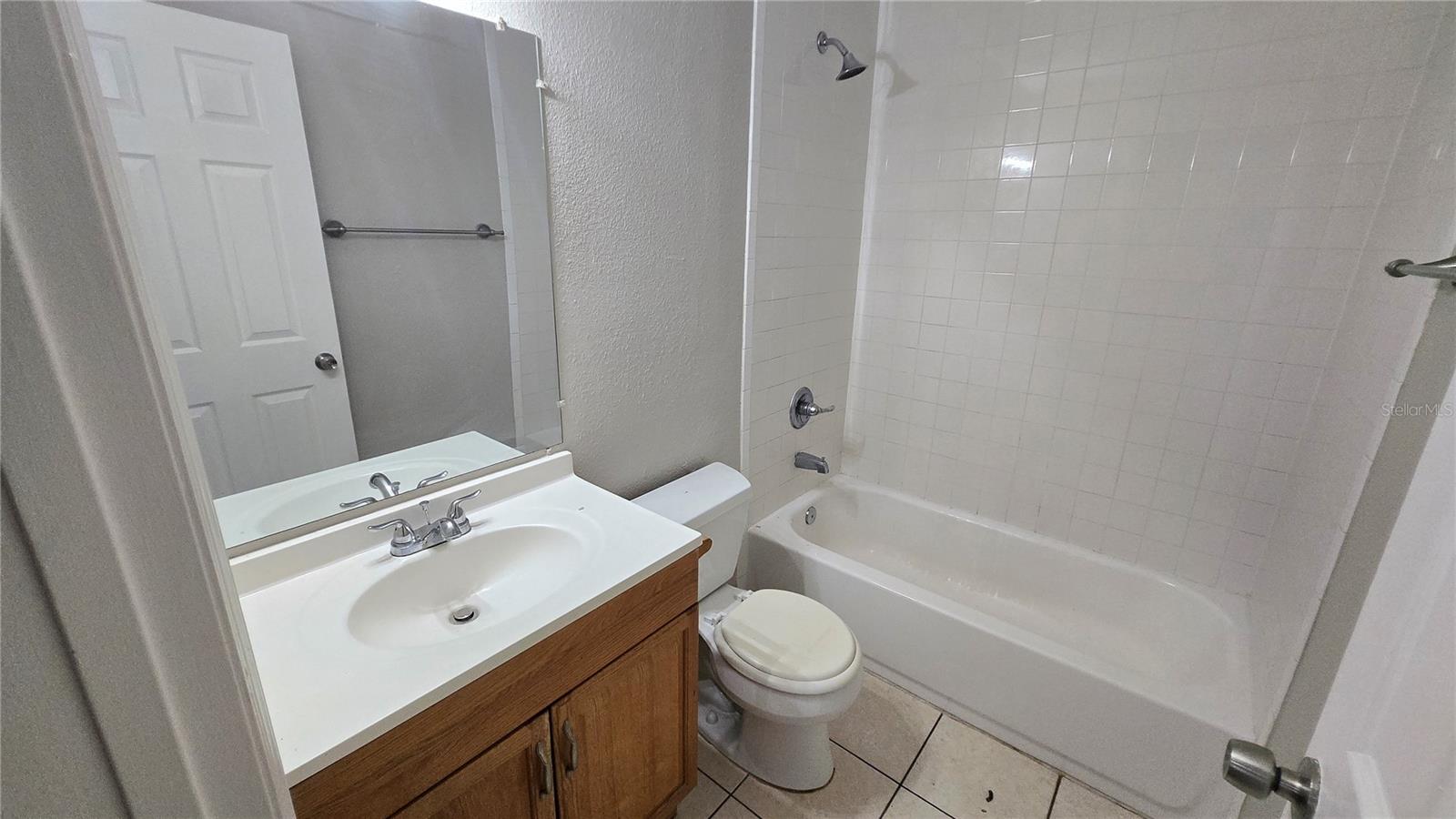 HAMNERS W E HOMESTEAD ACRES - Residential Lease