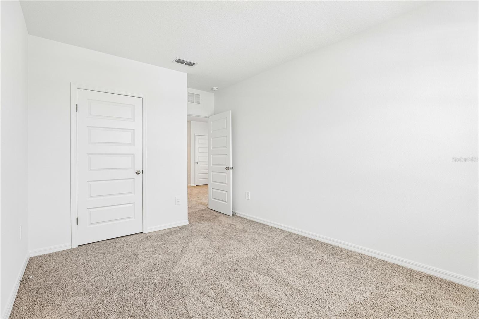 AVALON PARK TAVARES - Residential