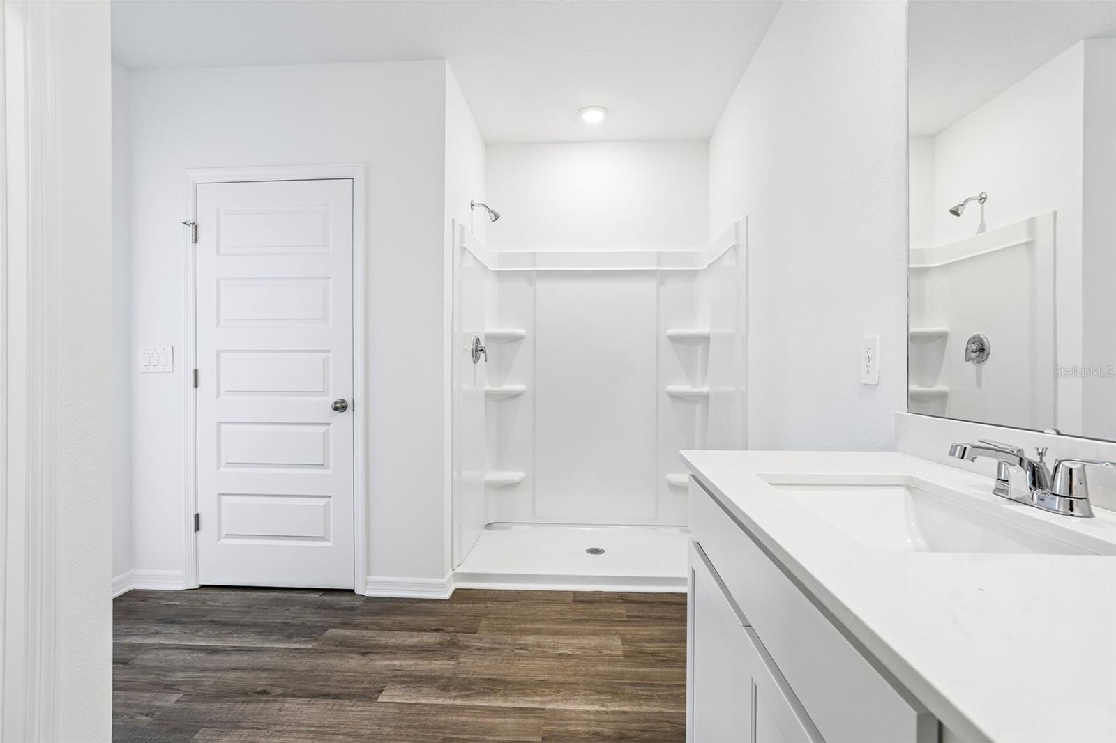 AVALON PARK TAVARES - Residential
